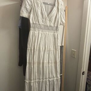 Lulu's White Textured Maxi Dress